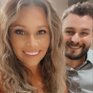 Meet your Posher, Holly